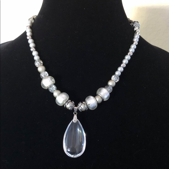 “Crystal Clear” Hand Crafted Beaded Statement Necklace w/crystal pendant - Picture 1 of 11